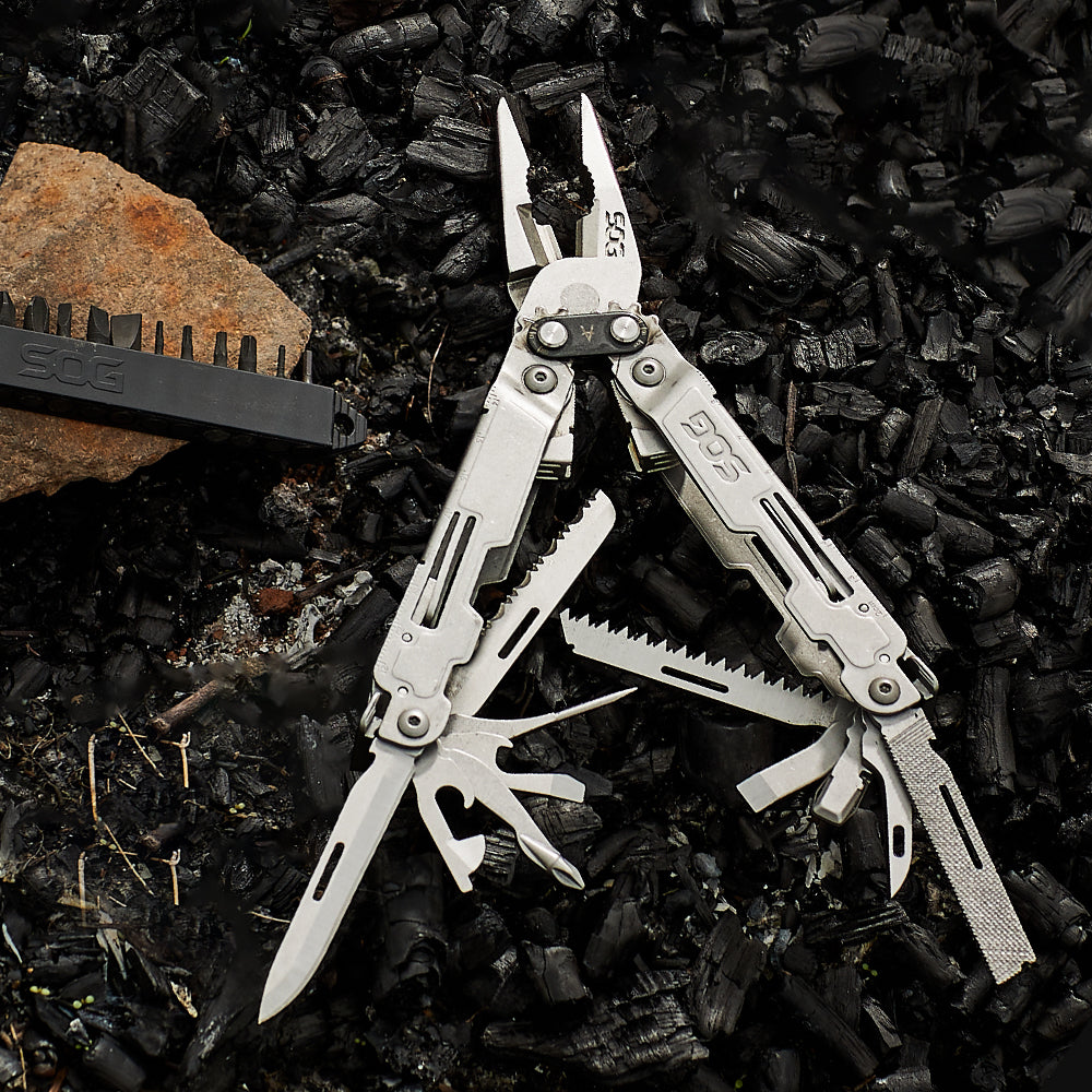 21 in 1 Compact Stainless Steel Multifunctional Tool