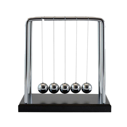 InGenious Newton's Cradle
